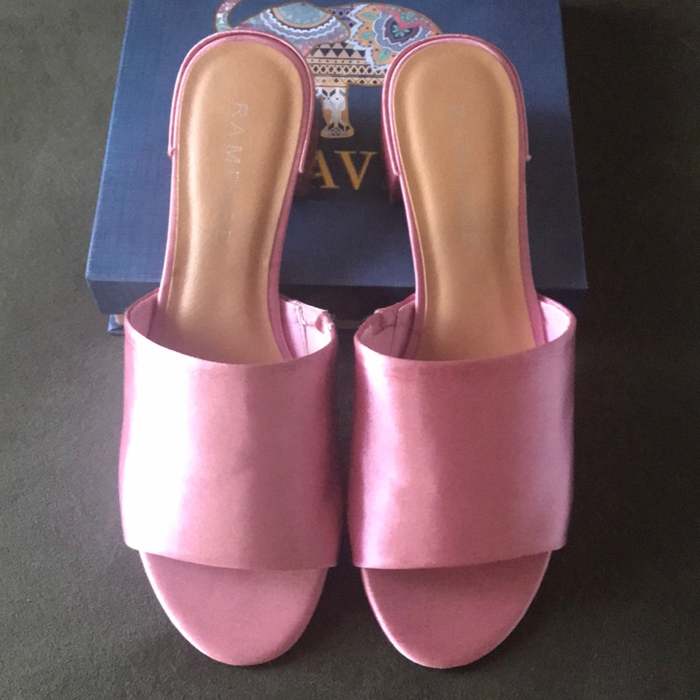 💗Rosé Pink💗 Slipper Heels 👡 ✨New Without Tags✨